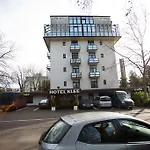 Trip Klee Am Park 3* Wiesbaden