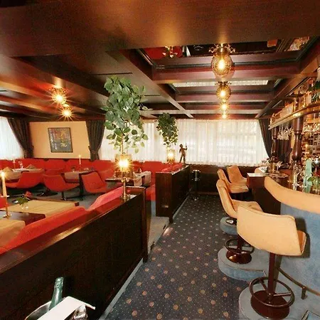 Trip Klee Am Park 3* Wiesbaden