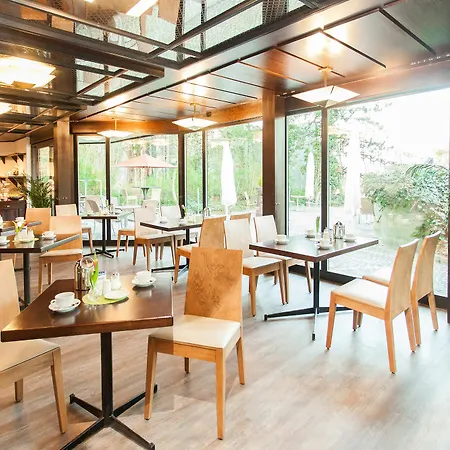 Hotel Trip Klee Am Park 3*