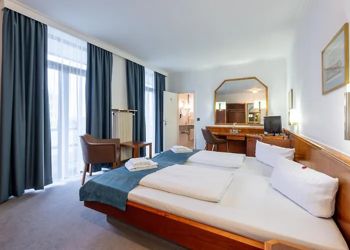 Trip Klee Am Park 3*