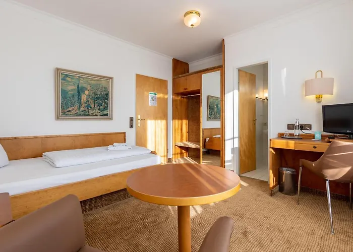 Trip Klee Am Park 3* Wiesbaden