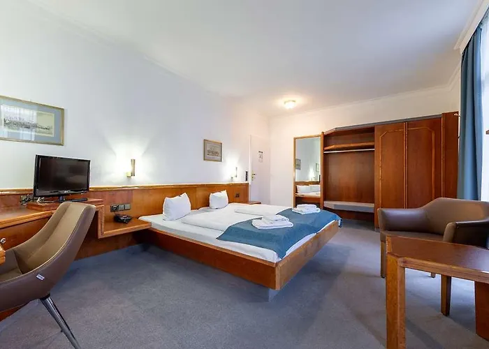 Hotel Trip Klee Am Park 3*