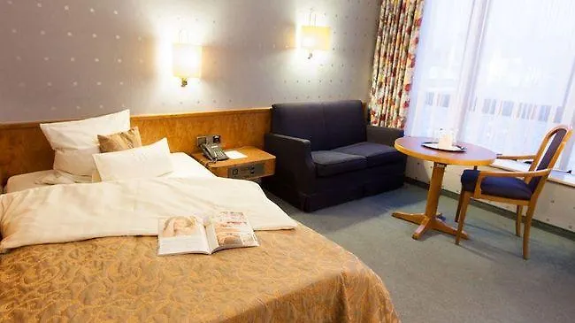 Trip Klee Am Park Szálloda 3*